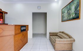 Oyo 94019 Hotel Syariah Griya Wisata